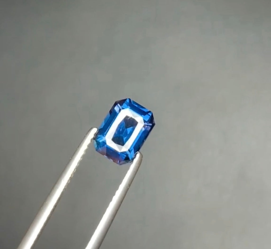 2.02 CT NATURAL COBALT BLUE SPINEL FROM SRI LANKA 🇱🇰