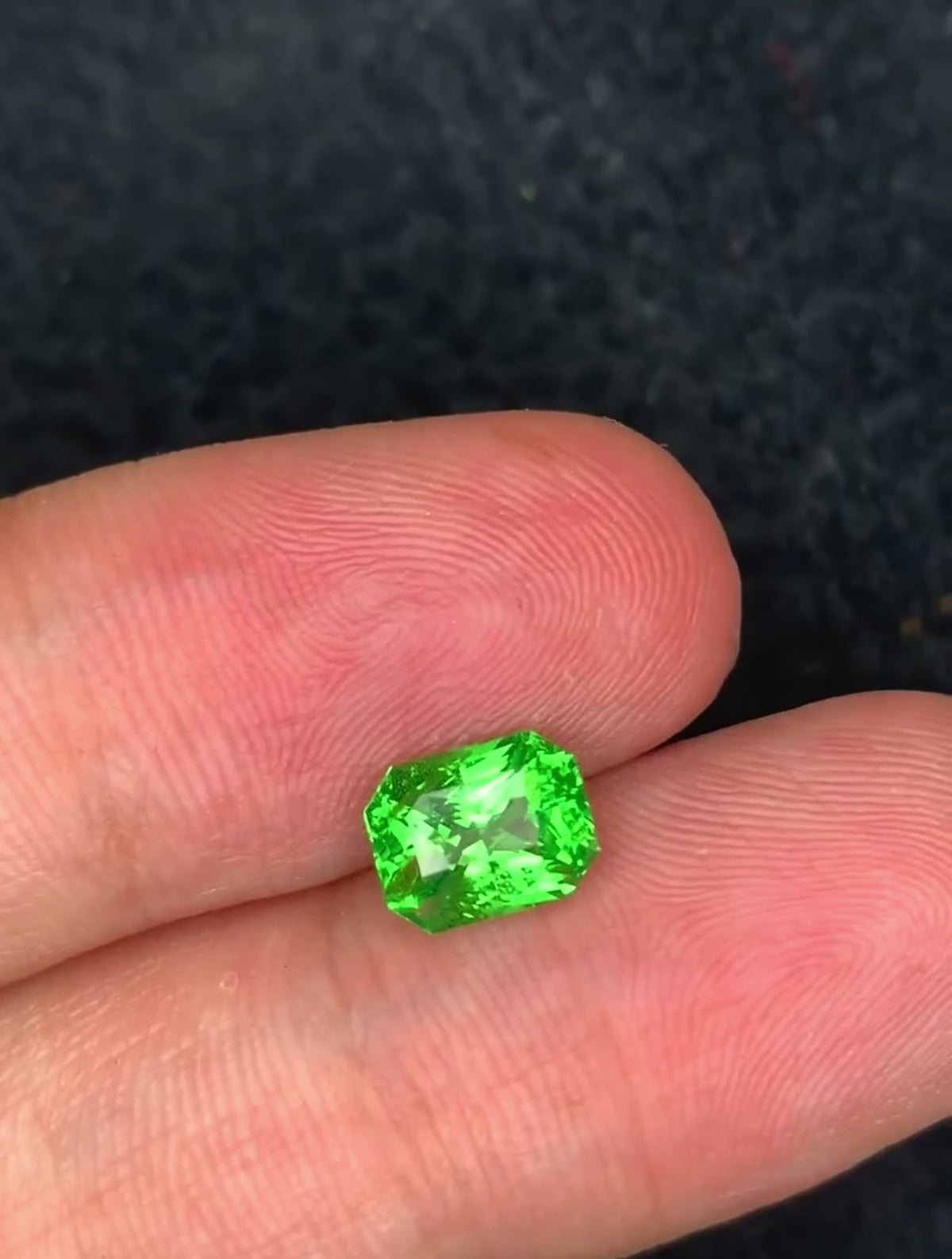 1.86 Ct Natural Tsavorite Garnet from Kenya 🇰🇪- GIA Certified
